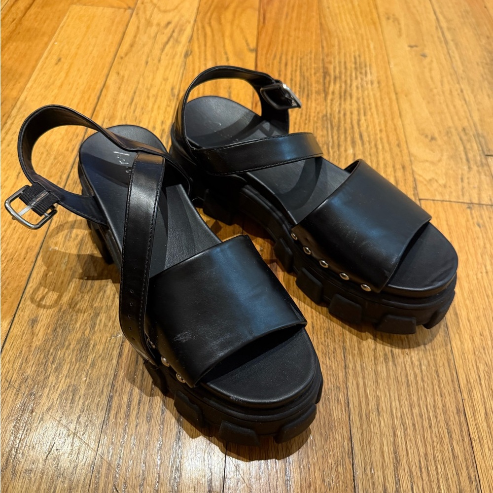 Circus Sandals